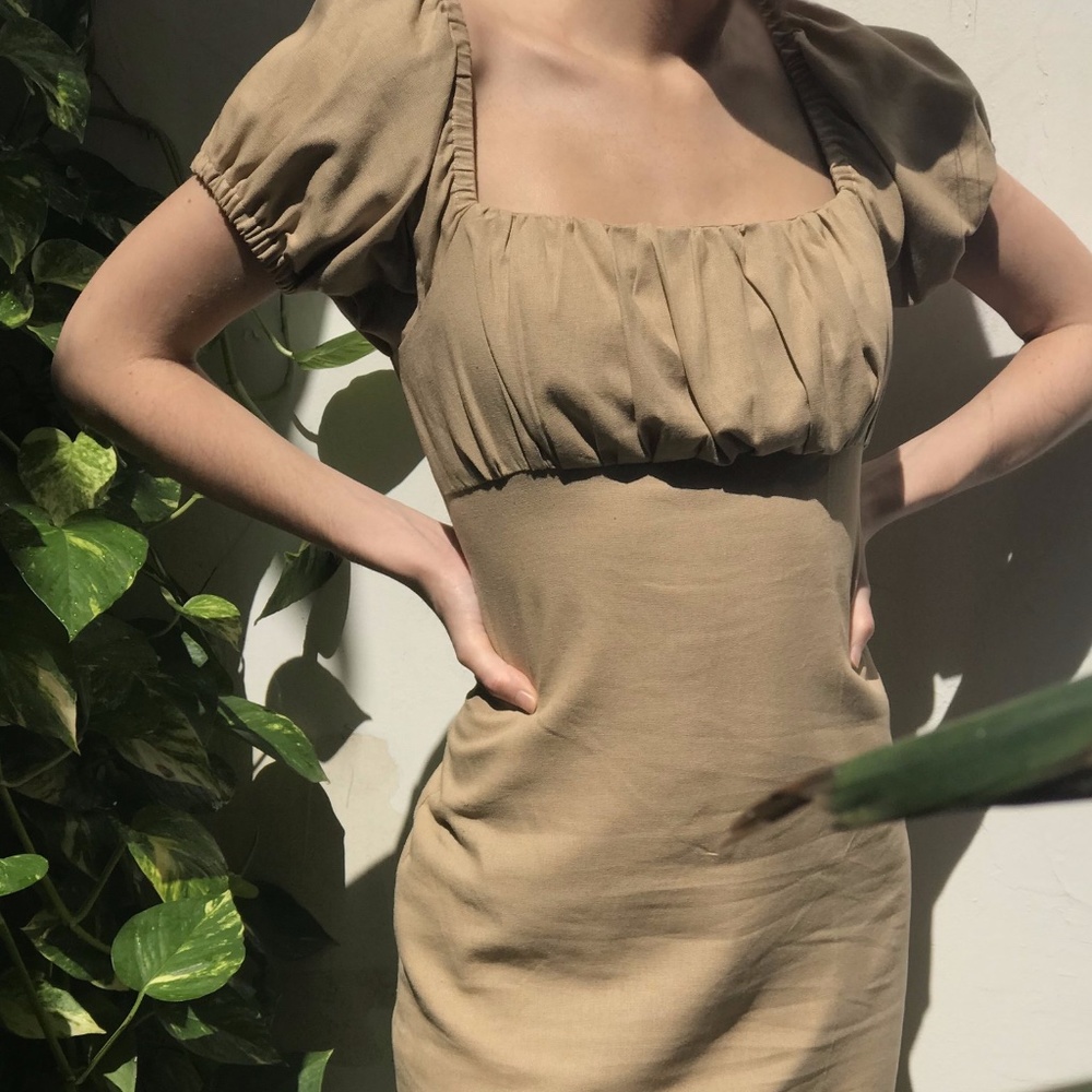 Jardin Balcon Mini Dress in Beige